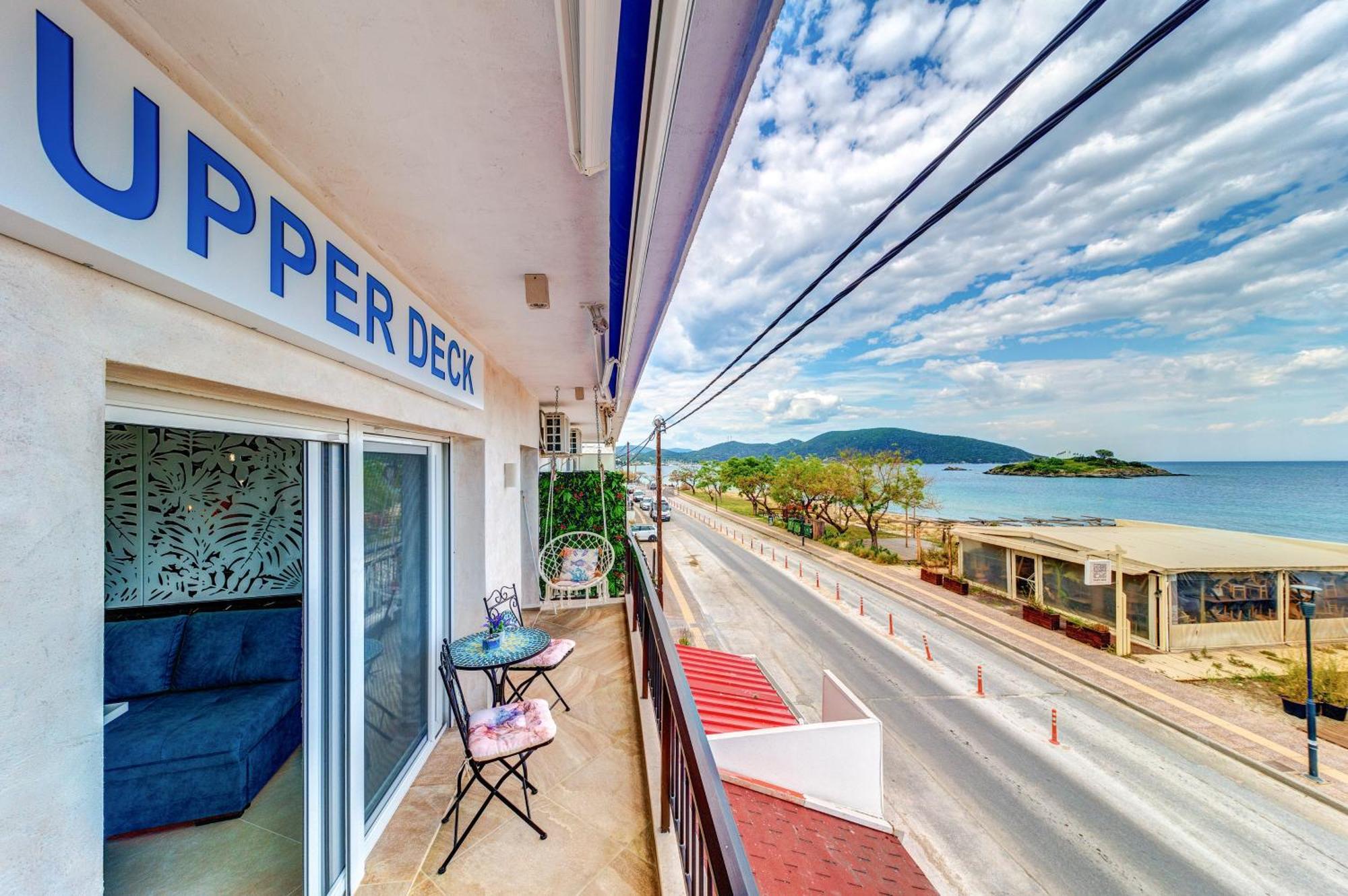 Upper Deck Apt. Apartment Nea Peramos  Exterior photo